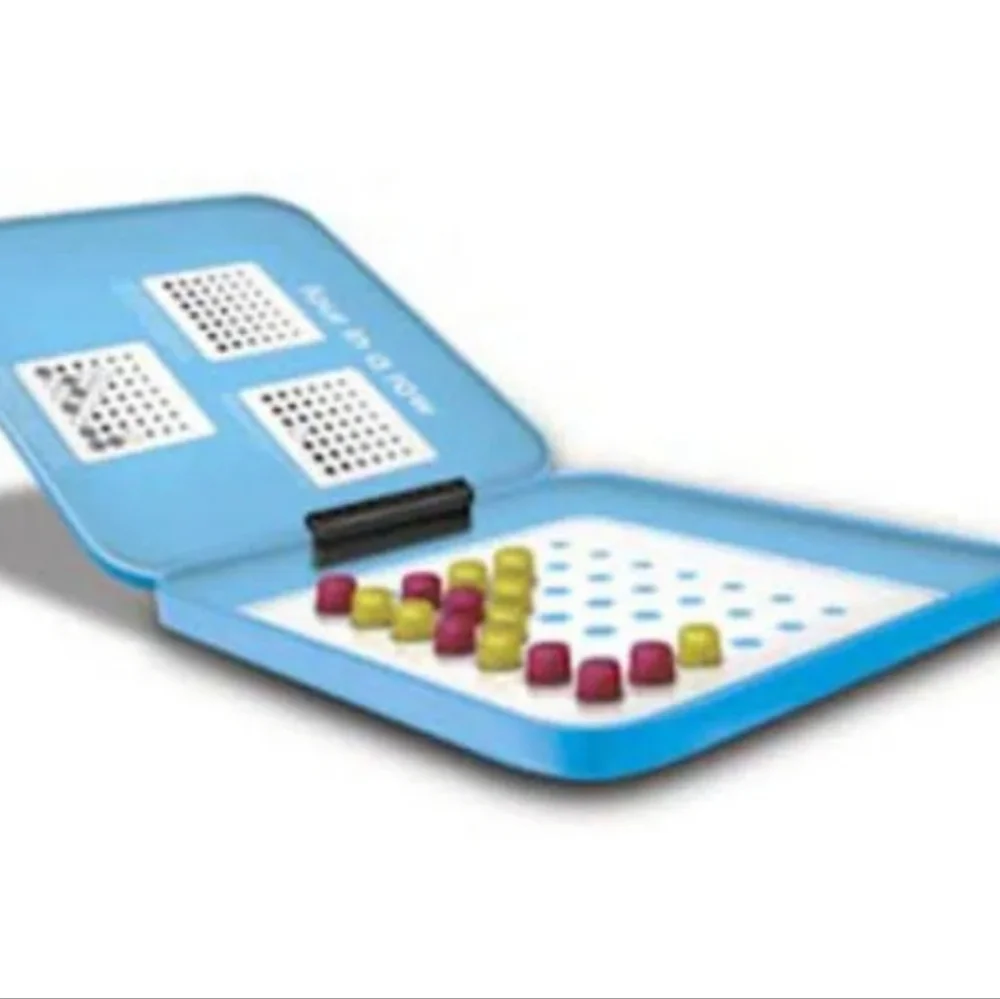 NEW  Toysmith  4  Magnetic Games   Bingo   Four In A Row  Hangman   Tic Tac Toe